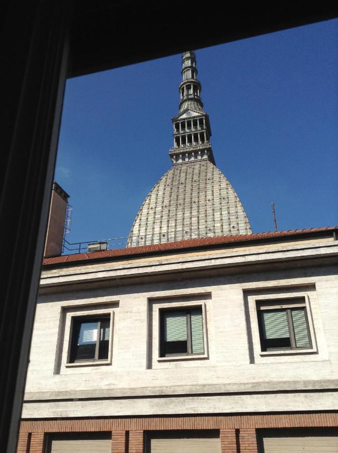 In The Center ,Under The Mole Antonelliana Apartamento Turín Exterior foto